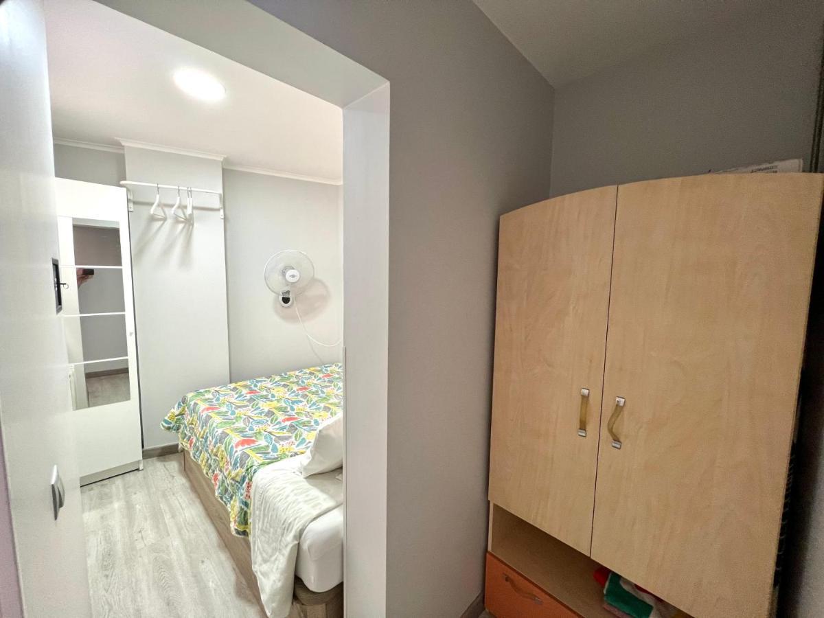 Camp Nou, Europa Fira - Modern Two-Bedroom Apartment With Heating L'Hospitalet de Llobregat Exterior foto